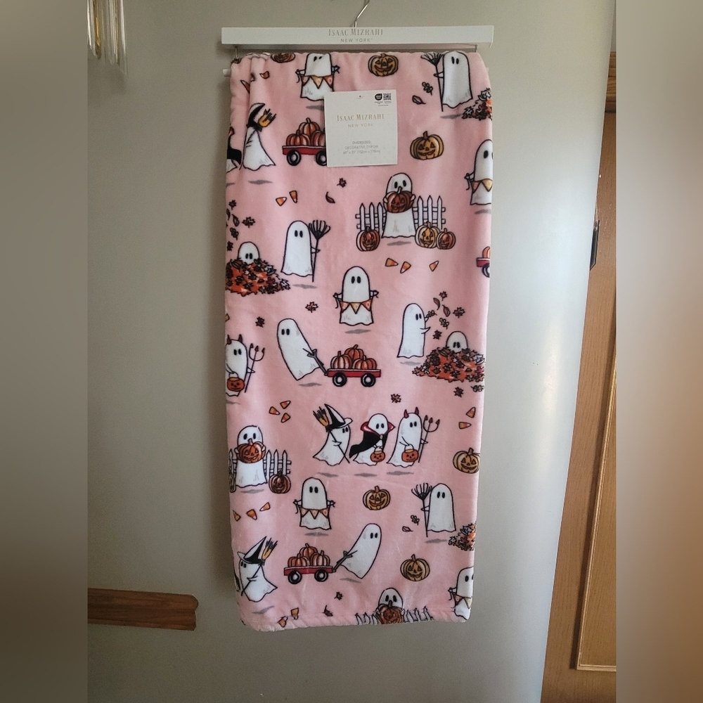 Isaac Mizrahi Pink Halloween Ghost Throw